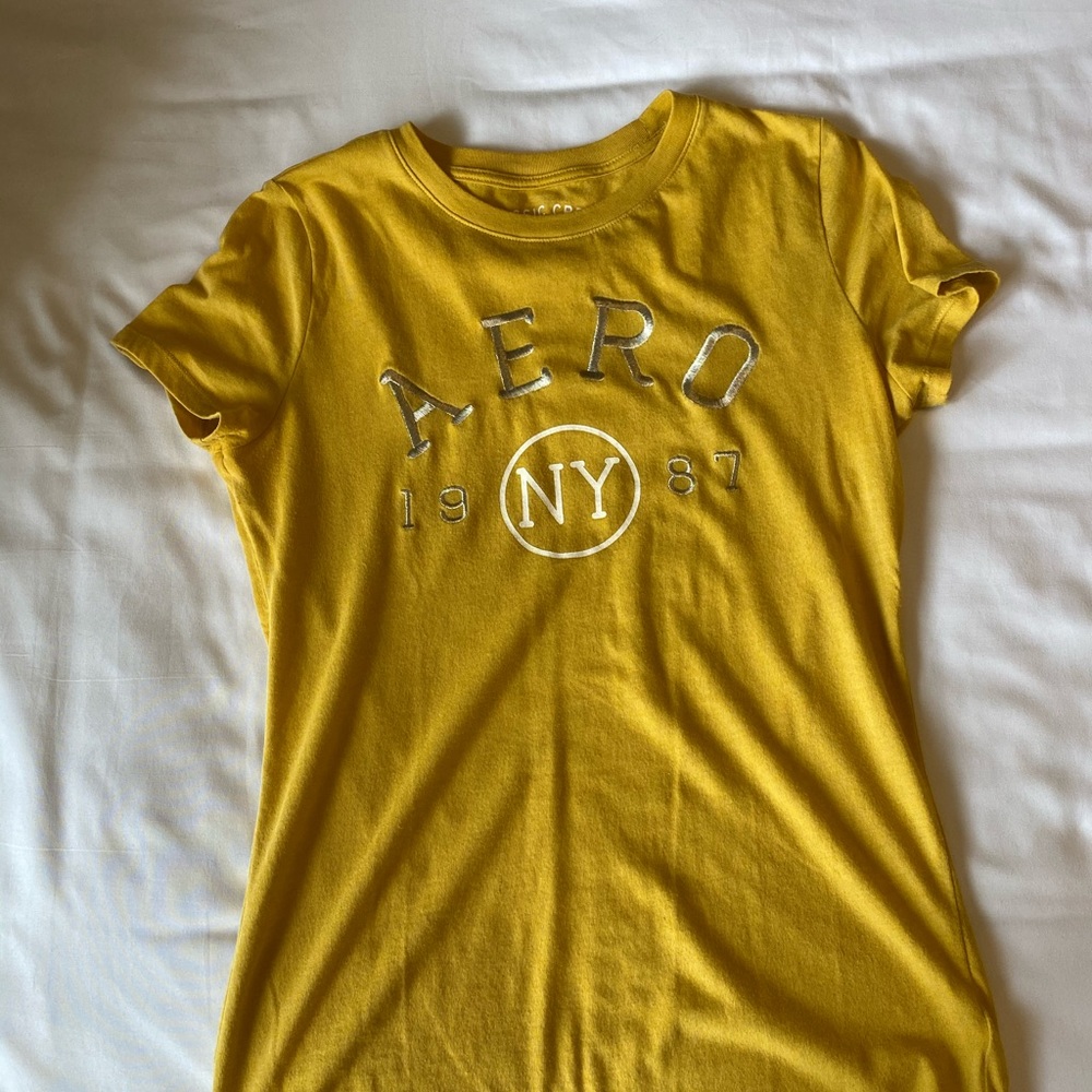 Short sleeve tee